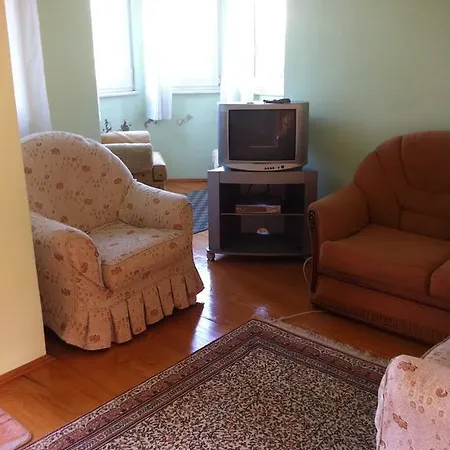 Villa-apartment